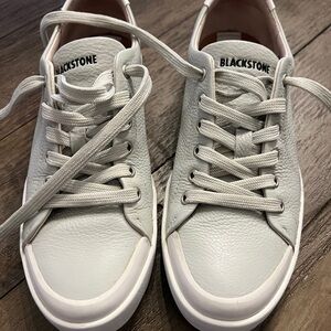 Women's Blackstone Moonstruck Leather Sneakers